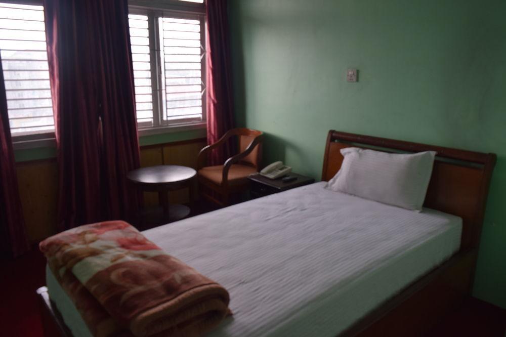 Hotel Nandini Катманду Екстериор снимка